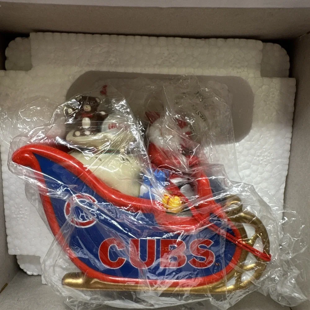 2008 Danbury Mint‎ Chicago Cubs Christmas Ornament w/Tag, Santa & Sleigh